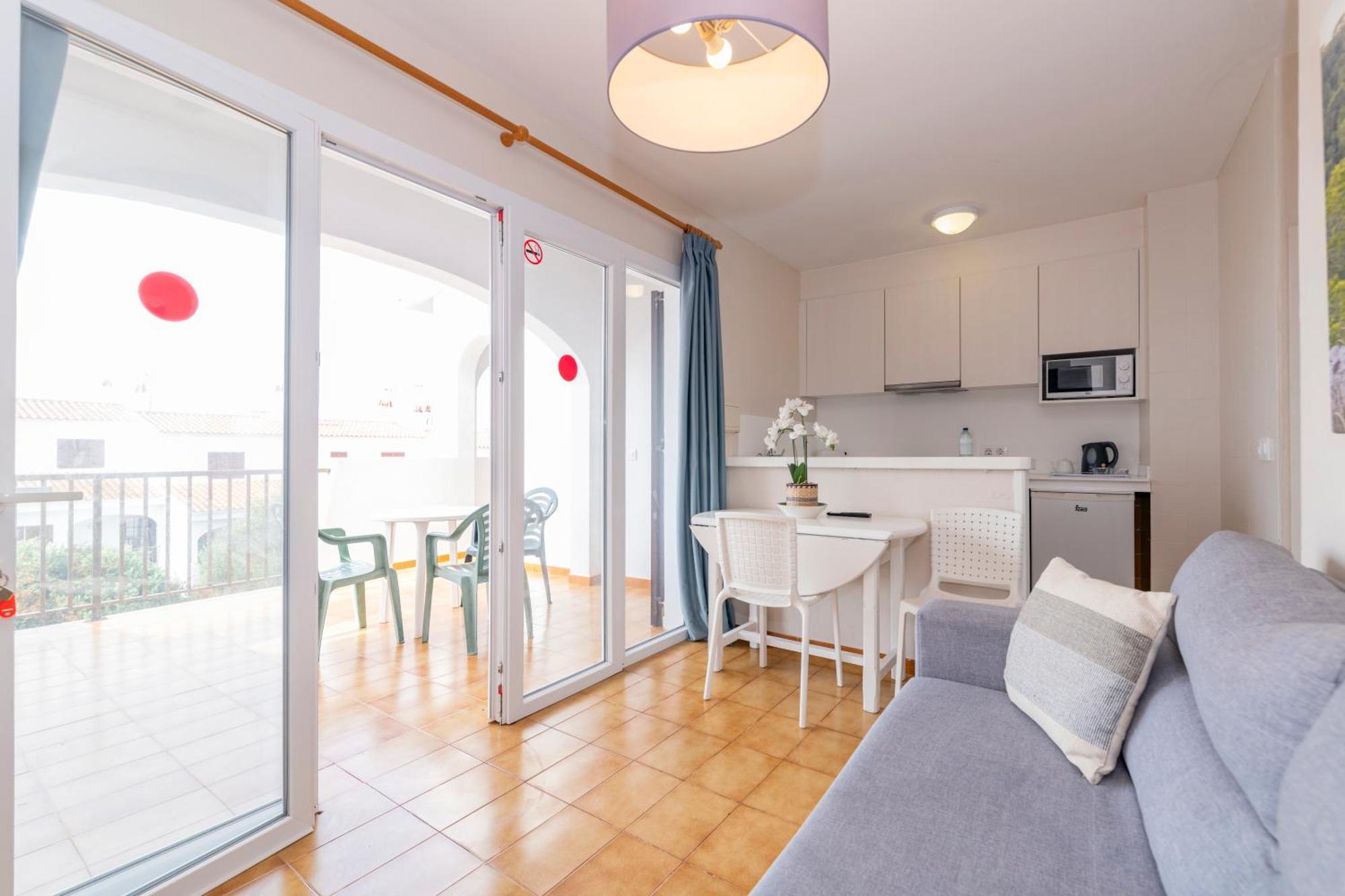 Siesta Mar One Bedroom Apartments Cala En Porter  Zewnętrze zdjęcie